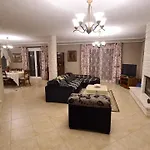 Kasneci Residence Countryside Villa